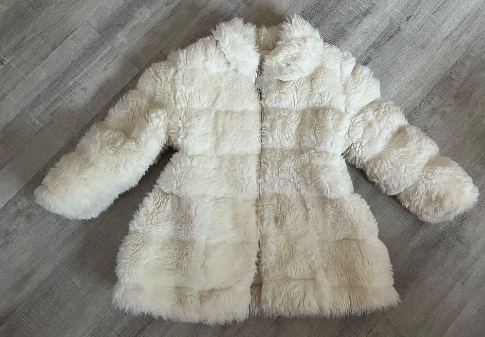 VTG Toddler Kids Faux Fur Coat Jacket Casual Time Fluffy White Zip Pockets 4T